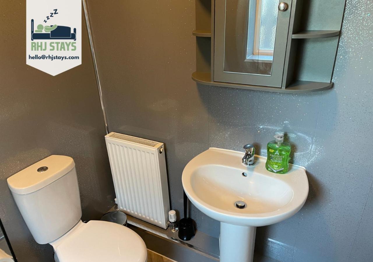 Howe - Newly Refurbished 2 Bedroom Flat Free Parking Gateshead Εξωτερικό φωτογραφία